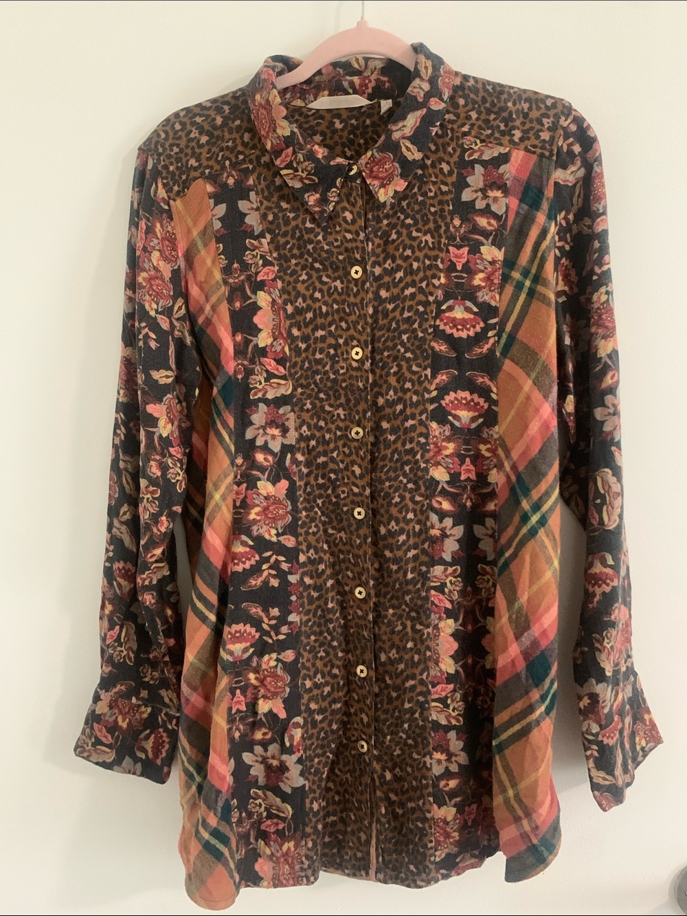 Soft Surroundings Mixed media Print Button up long sleeve blouse top large